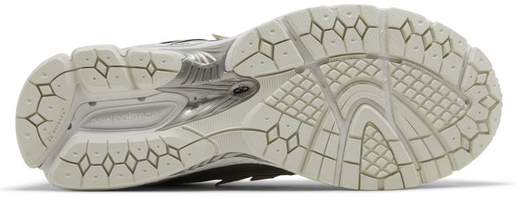 Chaussures New Balance 1906R silver – Luxery Shop