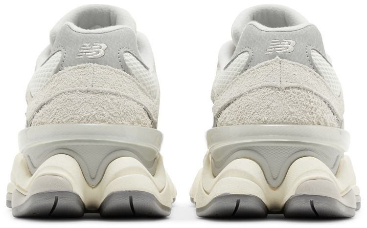 Chaussures New Balance 9060  Sea Salt – Luxery Shop