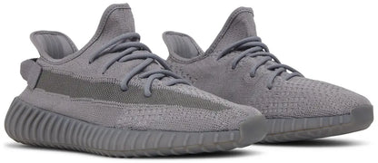 Yeezy Boost 350 V2 Grey - image 5