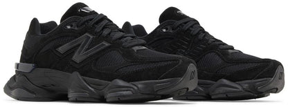Chaussures New Balance 9060 Triple Black – Luxery Shop