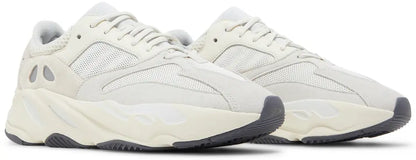 Yeezy Boost 700 Analog - image 5