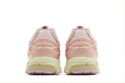 Chaussures New Balance 1906U 'Lunar New Year - Shell Pink' – Luxery Shop