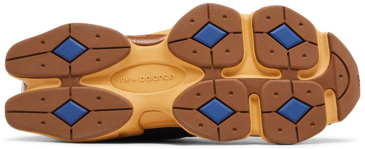 Chaussures New Balance 9060 Black Royal Gum – Luxery Shop