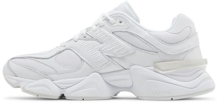 Chaussures New Balance 9060 Triple White – Luxery Shop