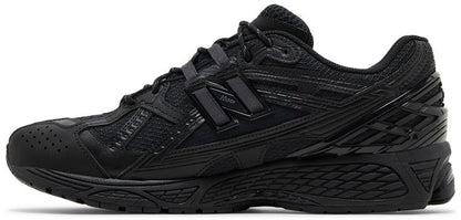 Chaussures New Balance 1906U Triple Black – Luxery Shop