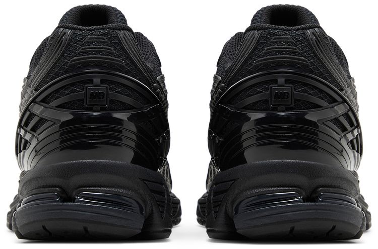 Chaussures New Balance 1906U Triple Black – Luxery Shop