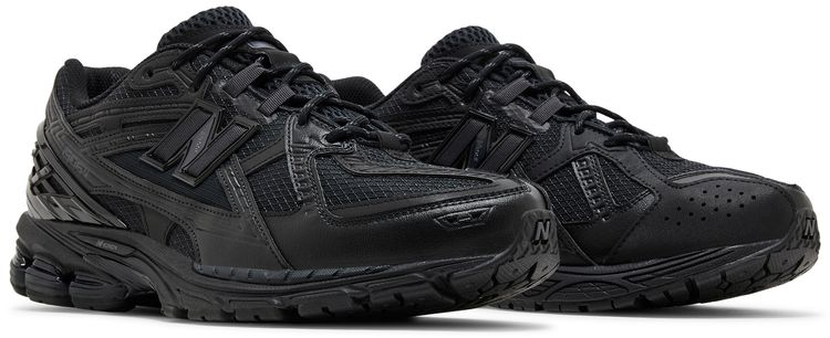 Chaussures New Balance 1906U Triple Black – Luxery Shop