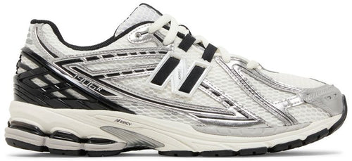Chaussures New Balance 1906R Silver Metallic Black – Luxery Shop