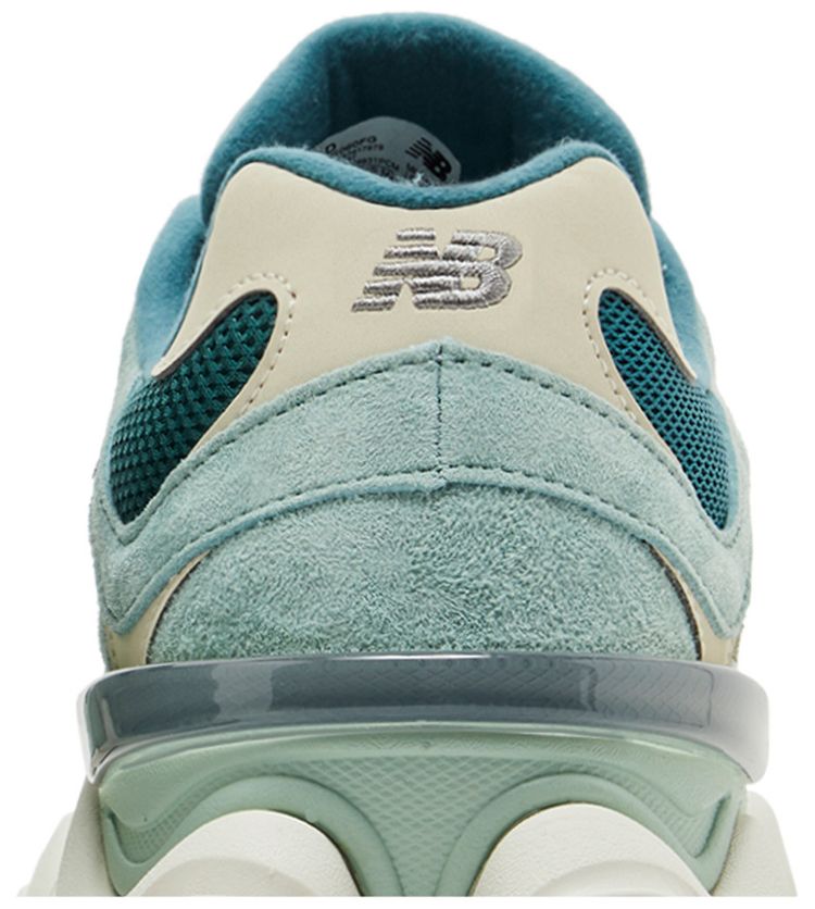 Chaussures New Balance 9060 Spruce Salt Marsh – Luxery Shop
