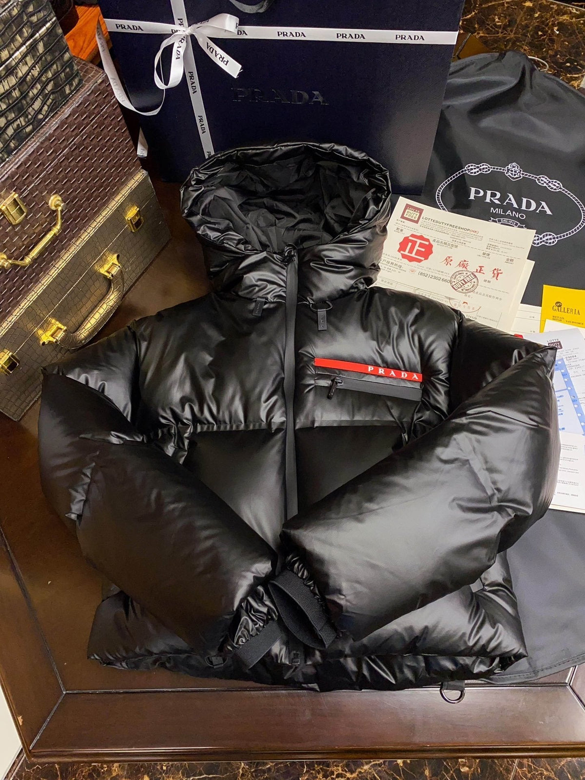 Doudoune Prada Courte Femme Noir - Luxery Shop