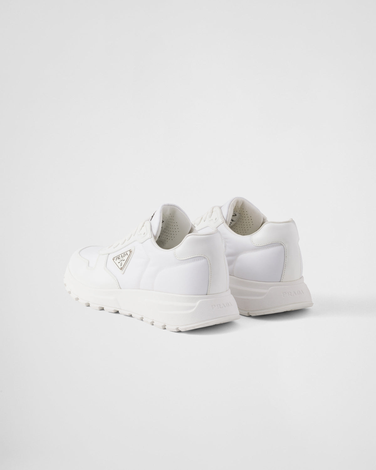 Basket Prada Blanc en cuir brossé - basket Prada