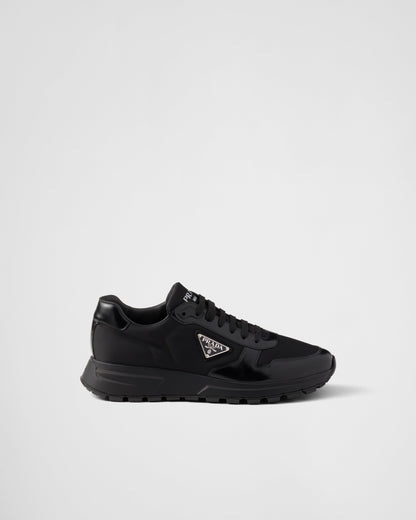 Basket Prada Noir en cuir brossé - basket Prada