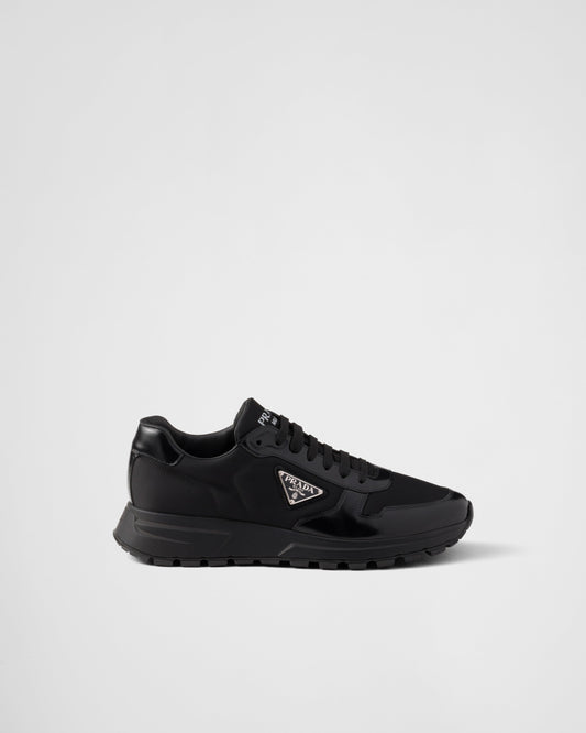 Basket Prada Noir en cuir brossé - basket Prada