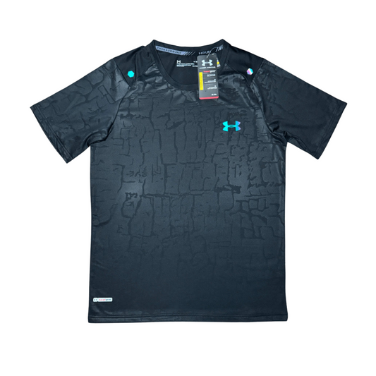 T-shirt Under — image 1