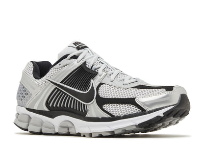 Nike Zoom Vomero 5 Metallic Silver Black — image du produit