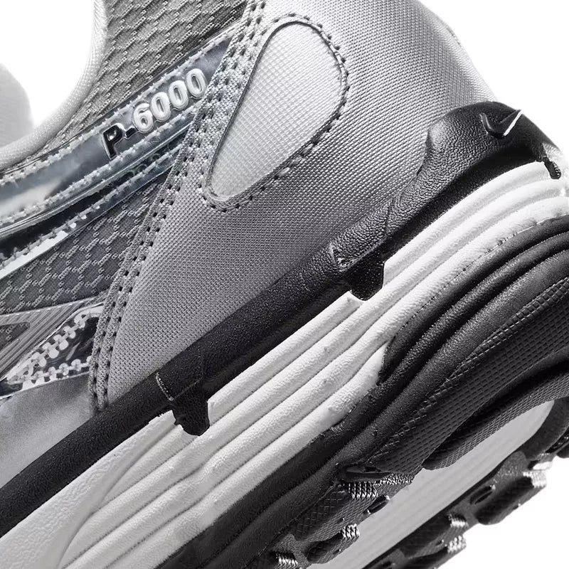 Nike P6000 Metallic Silver — image du produit