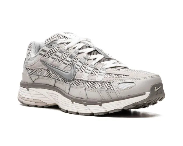 Nike P6000 Beige/Gris — image du produit