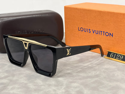 Lunettes de soleil — image 1