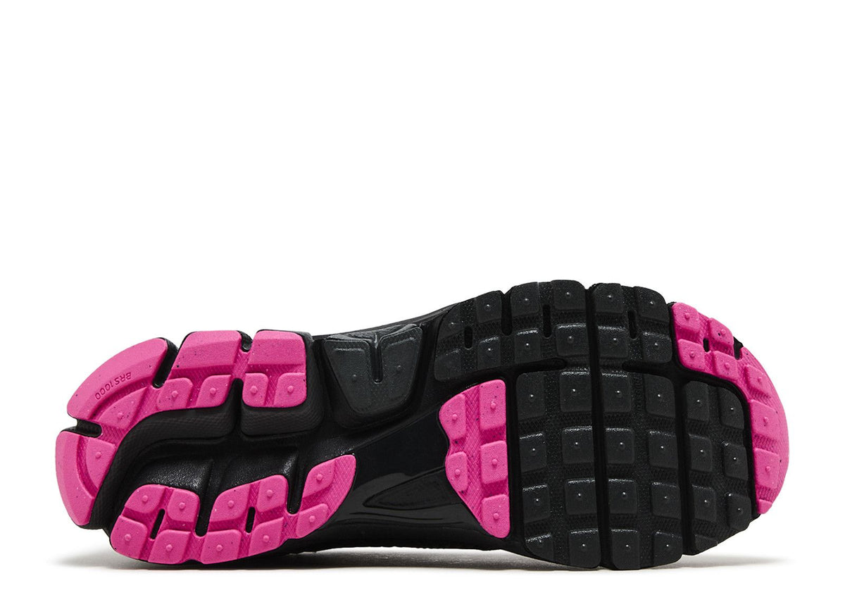 Nike Zoom Vomero 5 Black Pink Blast — image du produit