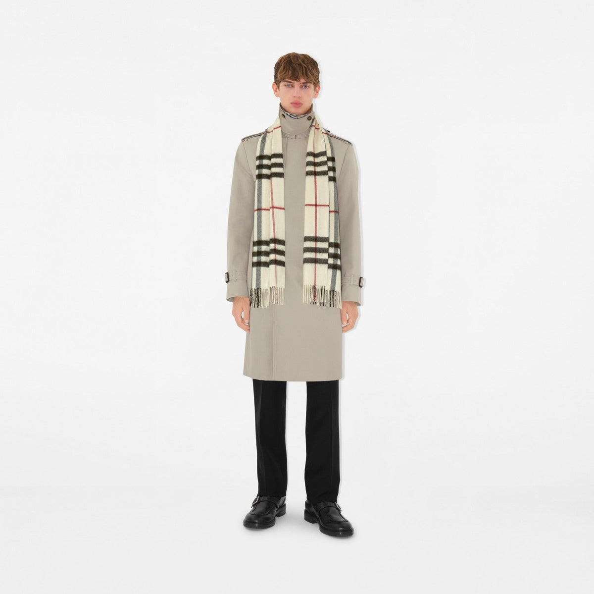 Echarpe en cachemire Burberry — image 2