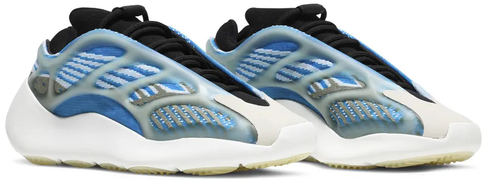 Yeezy 700 V3 Blue - image 5