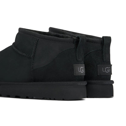UGG - Classic Ultra Mini Boot Black Femme