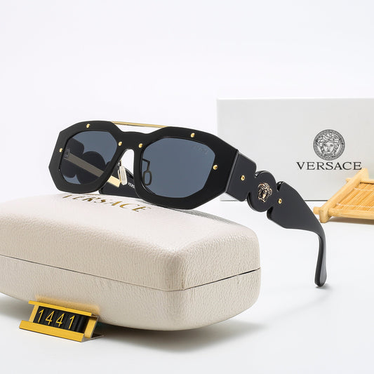Lunettes de soleil — image 1