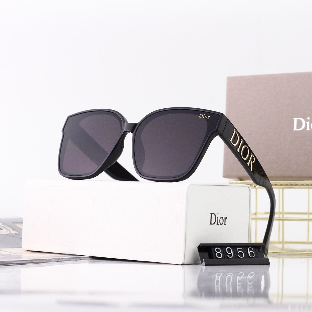 Lunettes de soleil — image 1