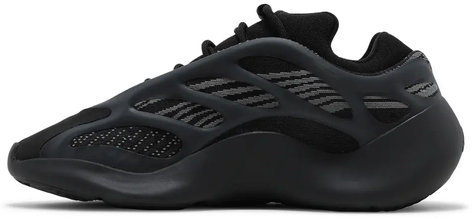 Yeezy 700 V3 Noir - image 2