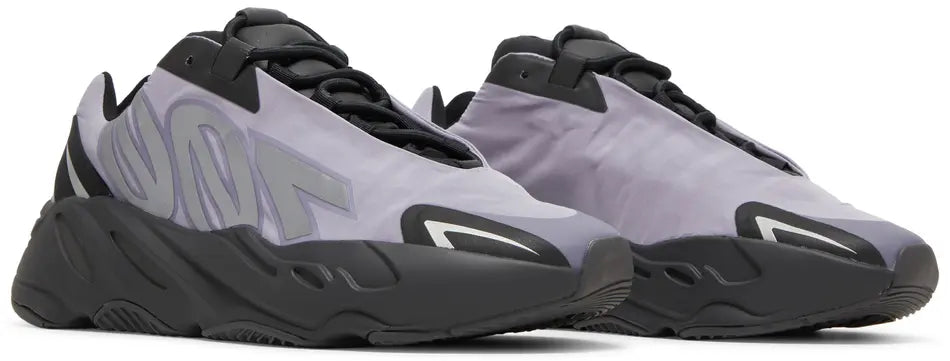Yeezy Boost 700 MNVN Geode - image 5