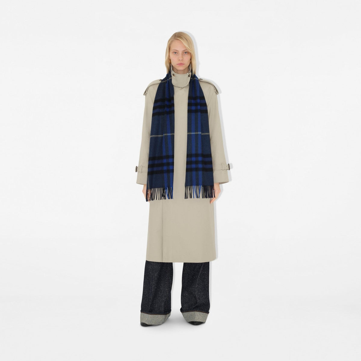 Echarpe en cachemire Burberry — image 4