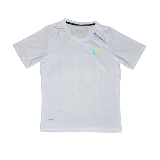T-shirt Under — image 1