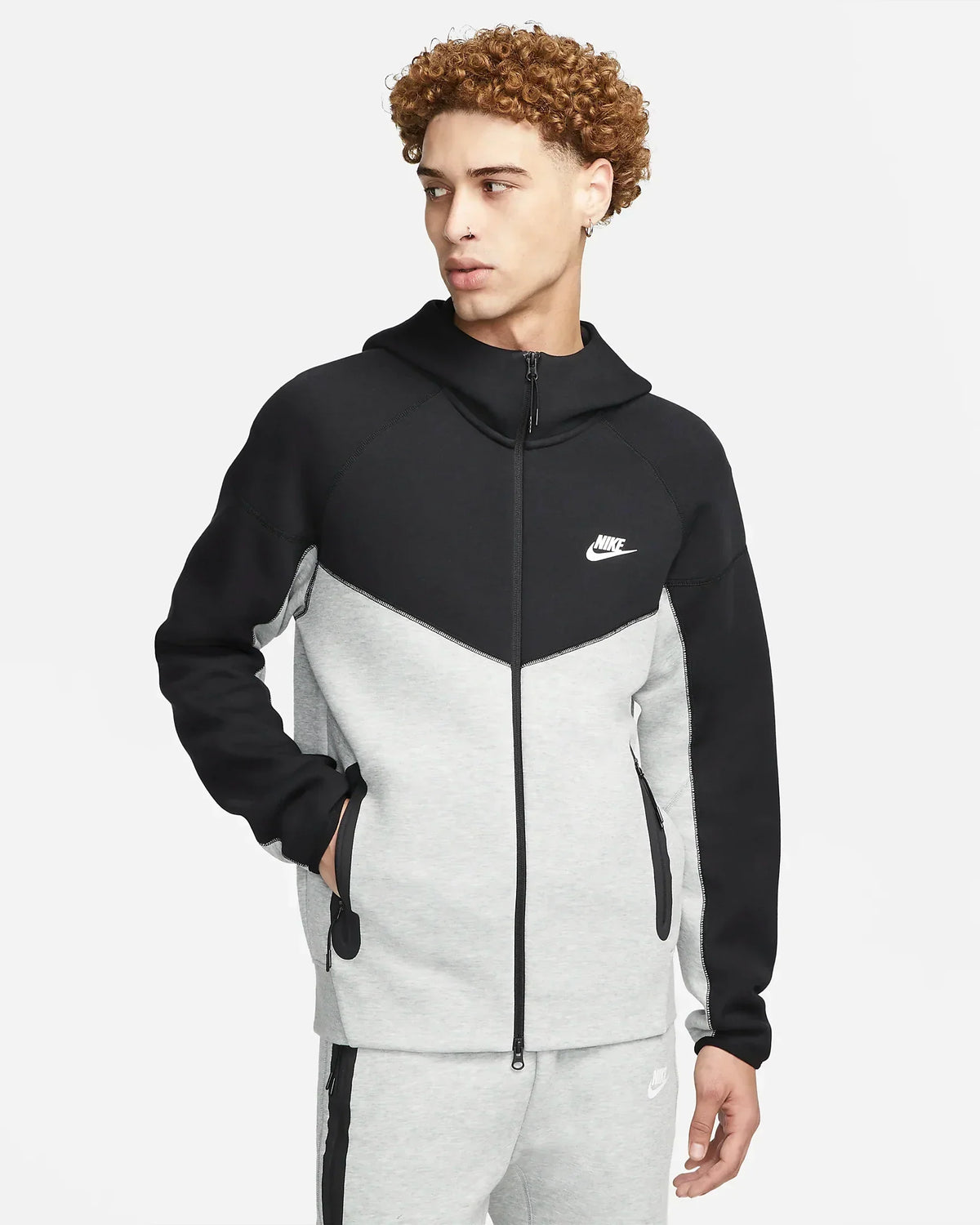 Nike Tech Fleece Tracksuit Grey/Black S23 — image 2