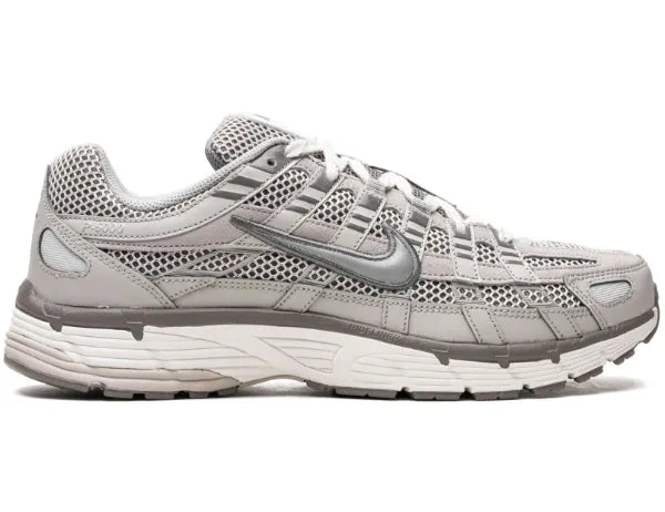 Nike P6000 Beige/Gris — image du produit