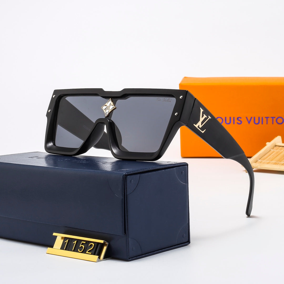 Lunettes de soleil — image 1