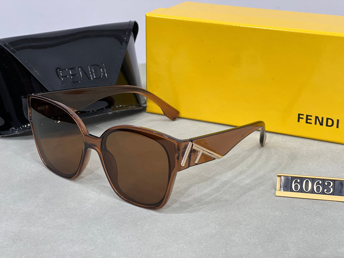 Lunettes de soleil — image 1