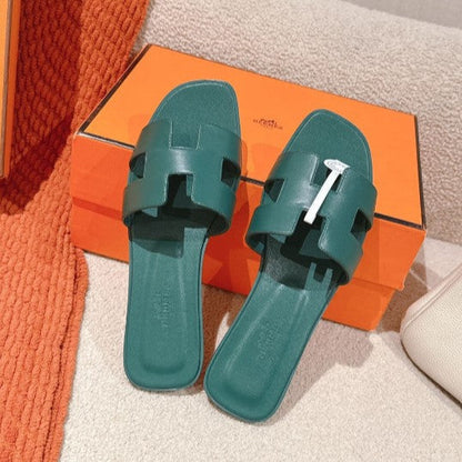 Hermes - Claquettes Vert Bouteille — image 6