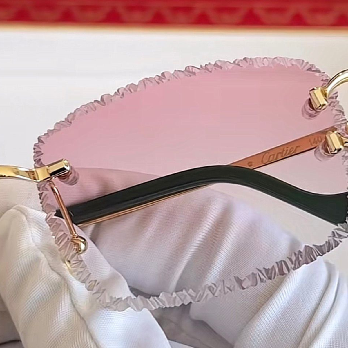 Lunettes Cartier Diamond Cut Rose — image 3