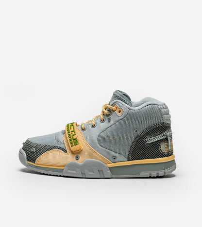 Nike Air Trainer 1 SP Travis Scott Grey Haze | Jordan x Travis Scott | Sneakers Luxery Shop — vue 1