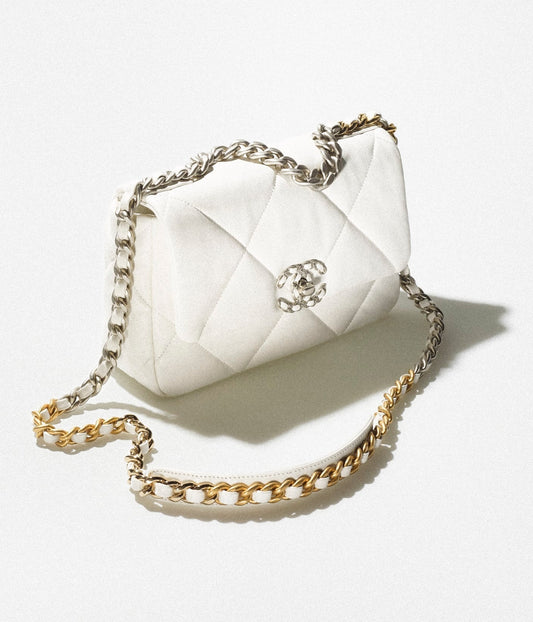 SAC CHANEL 19 — image 1
