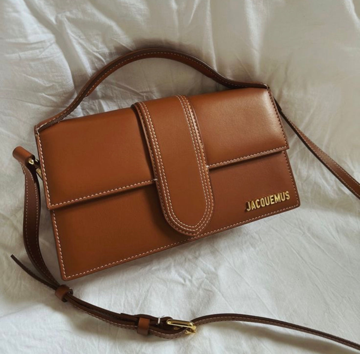 Sac Jacquemus Grand Bambino Cuir — image 1