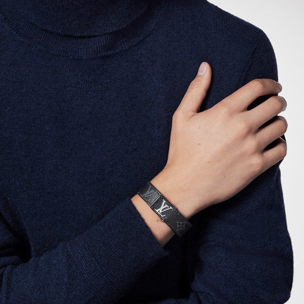 LV - Bracelet LV Slim Noir — image 2