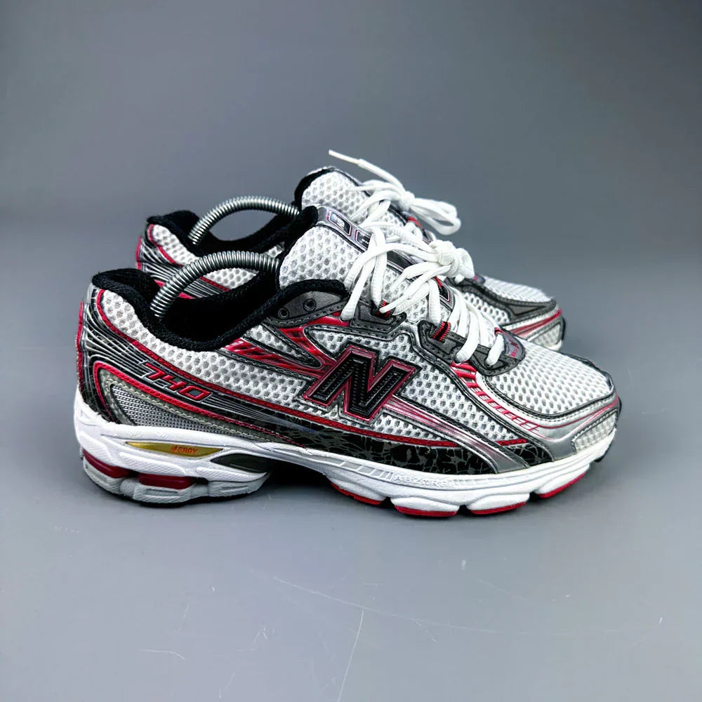 Chaussures New Balance 740 RED – Luxery Shop
