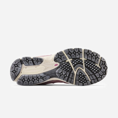 Chaussures New Balance 2002RD Pink – Luxery Shop