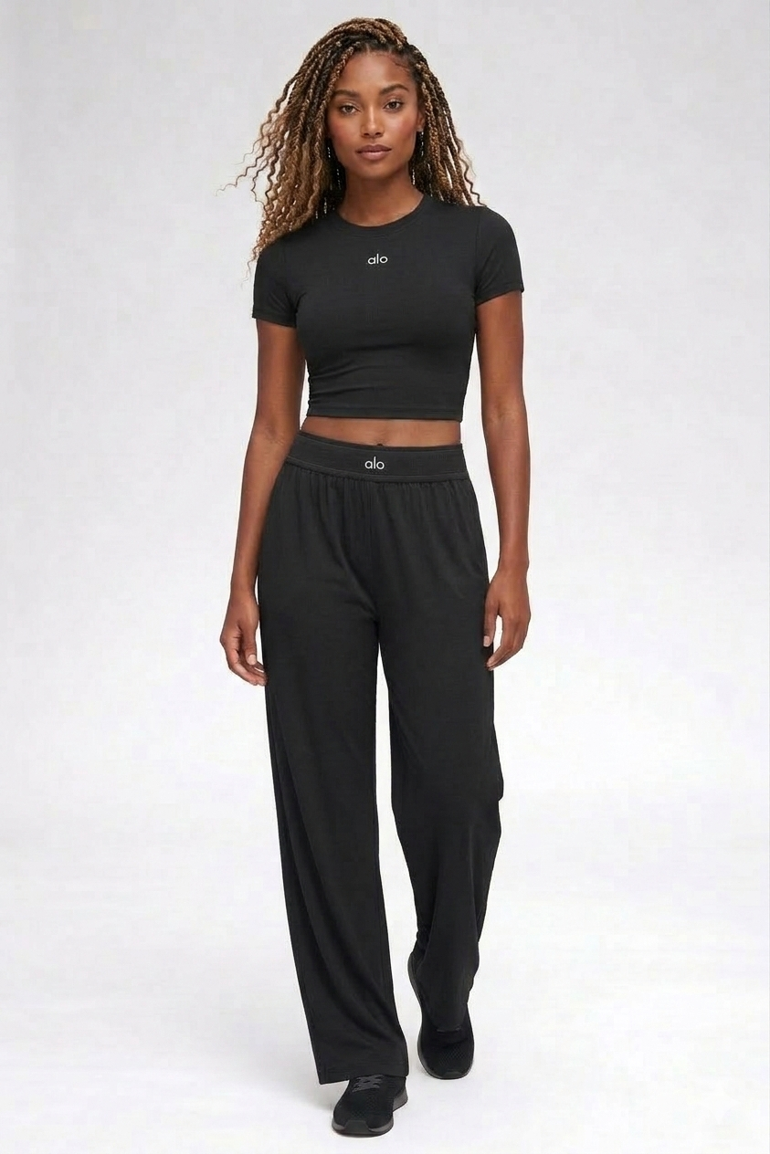 Ensemble Trousser & T-shirt Alo — image 2