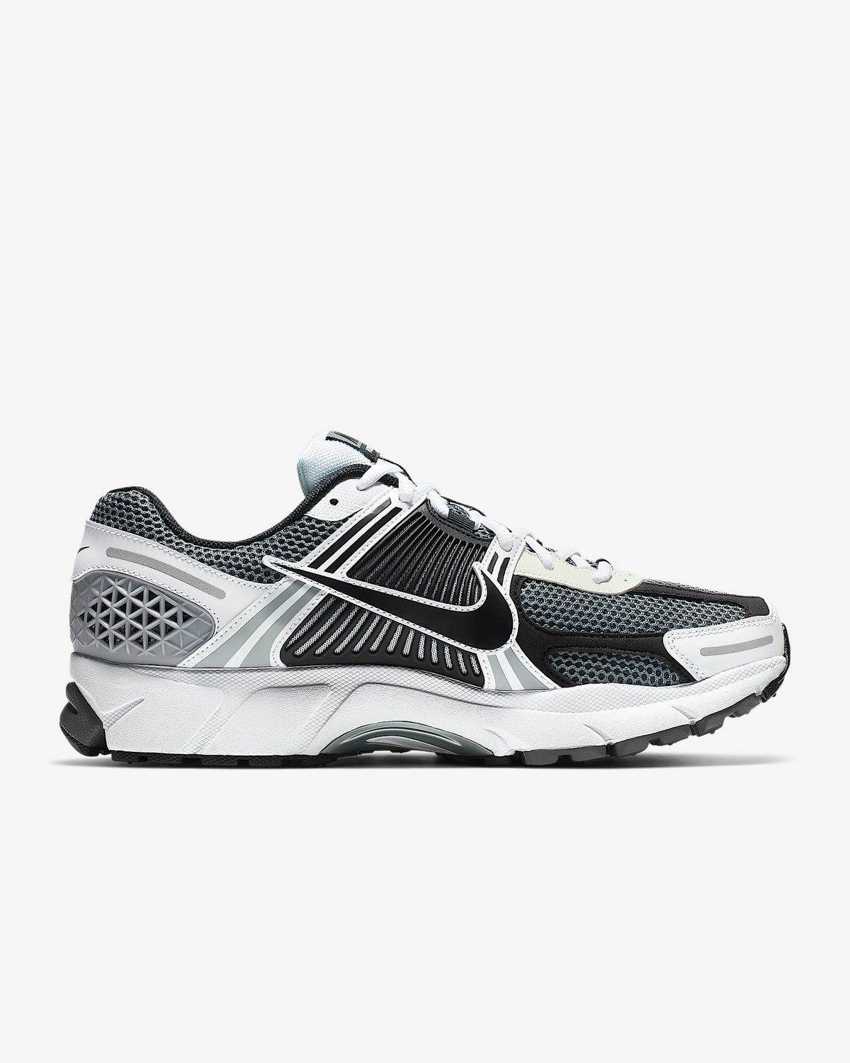 Nike Zoom Vomero 5 SE SP Dark Grey — image du produit