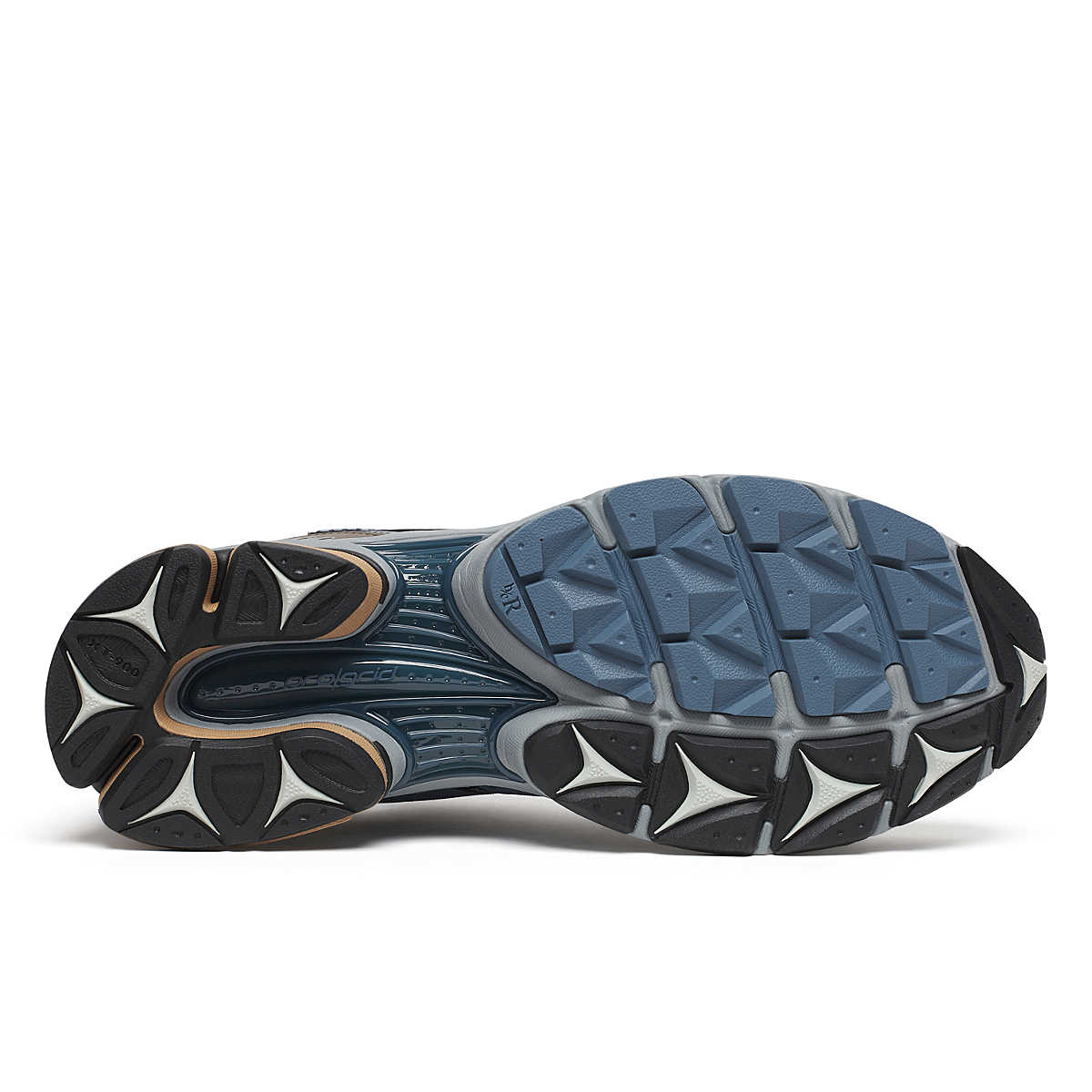 Chaussures SAUCONY PROGRID TRIUMPH 4 WINTER TECH – Luxery Shop