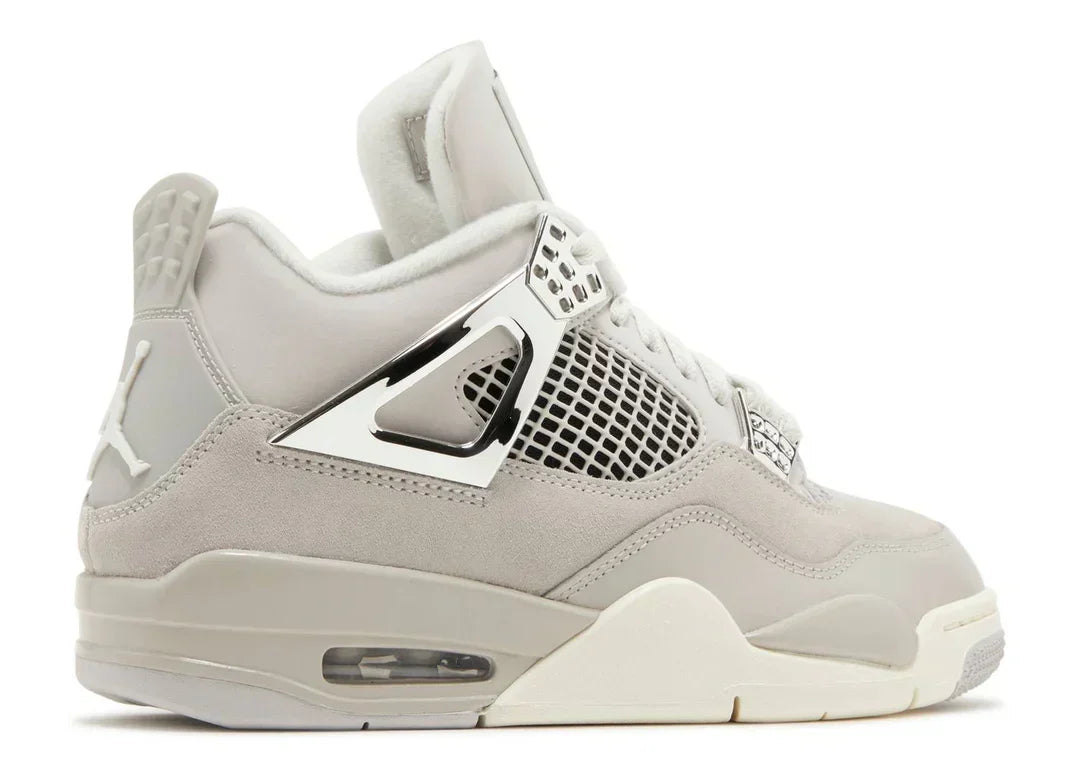 Jordan 4 Retro 'Frozen Moments' Luxery Shop