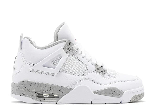 Jordan 4 Retro 'Oreo' Luxery Shop