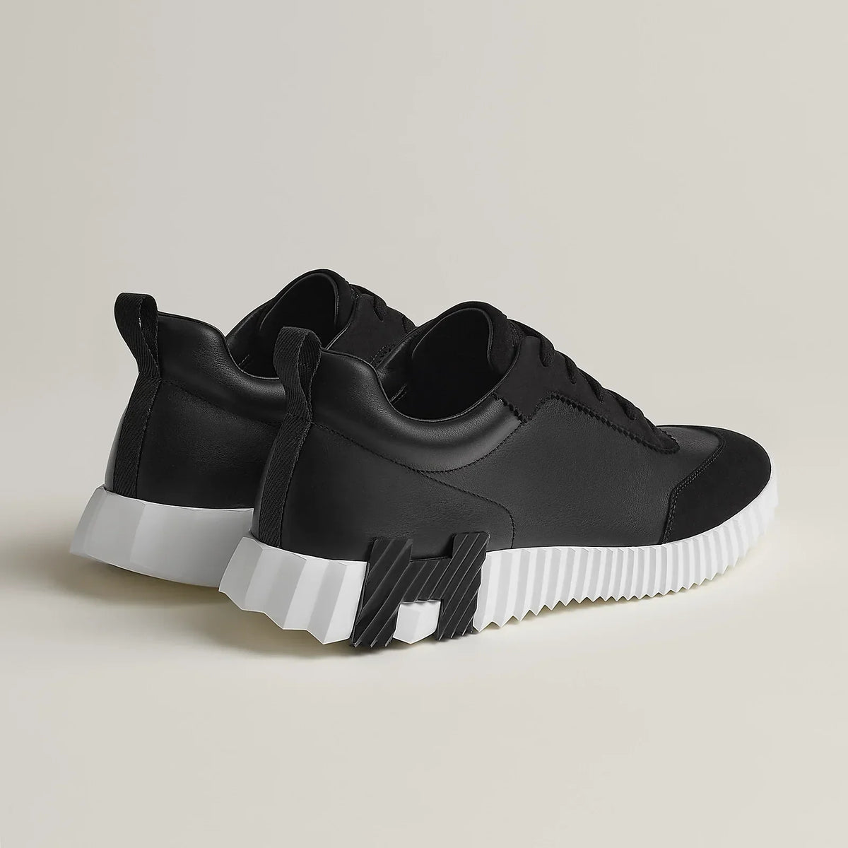 Hermès Bouncing Cuir Noir et Blanc — image du produit